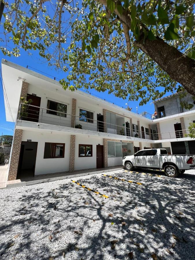 Hotel Paraiso Plaza Puerto Triunfo Exteriör bild